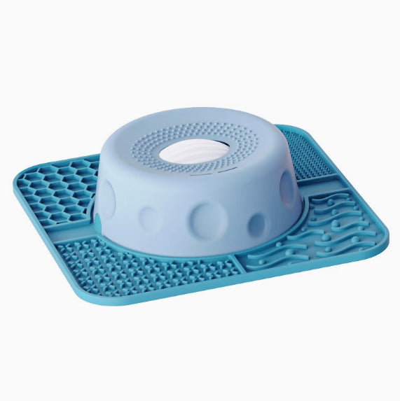 Silicone Slow Feeder Dog Bowl and Licking Mat