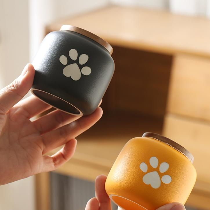 Ceramic Pet Memorial Urn