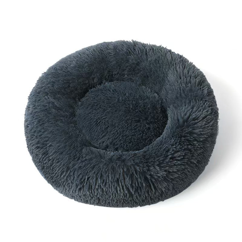 Quilted warm pet bed with cushioned base for cats and small dogs