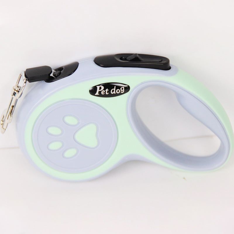 One-button retractable dog lead, ideal for everyday use
