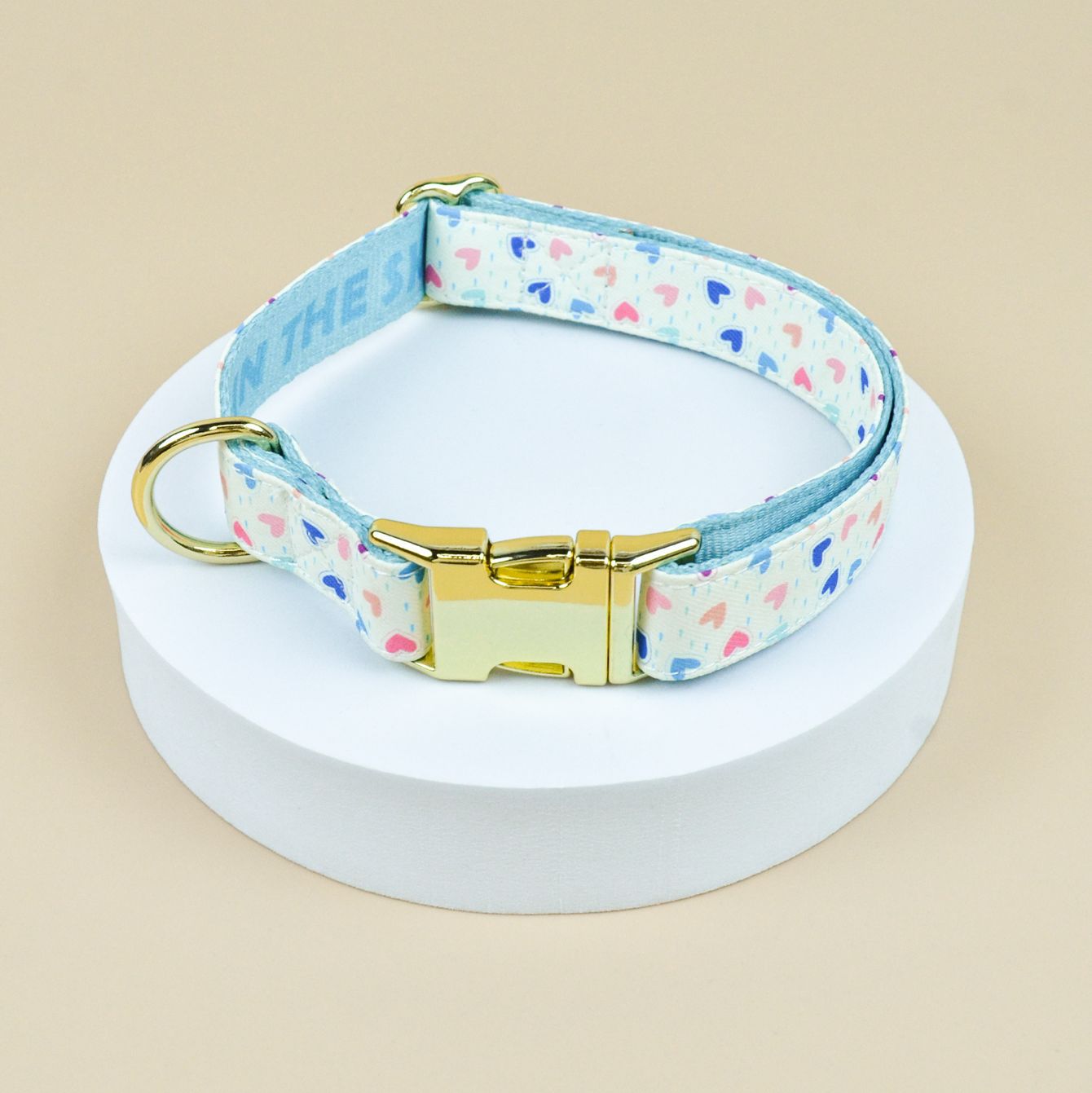 Patterned dog harness with ID tag in purple heart print, product image 89