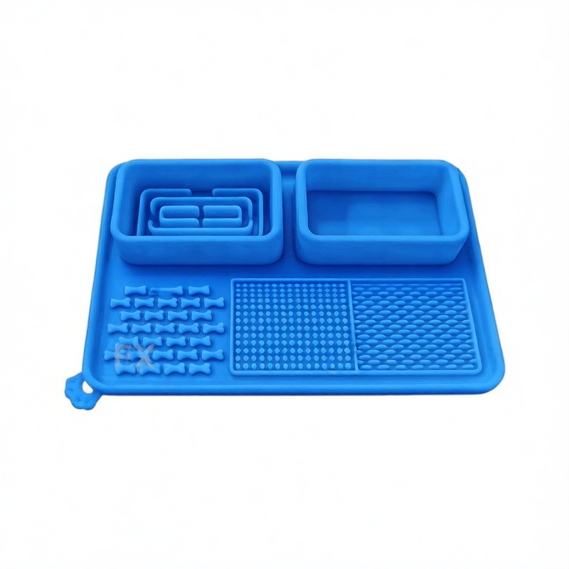 Silicone slow feeder lick mat for dogs, product detail photo