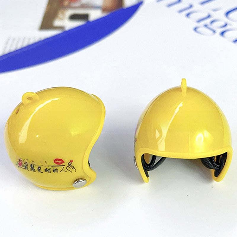 Anti-Pecking Helmet for Chickens and Birds, Cute Animal Designs