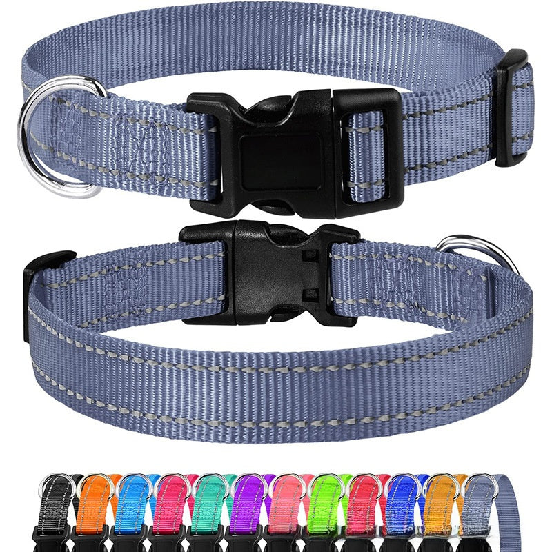 Reflective nylon dog collar, ideal for everyday use