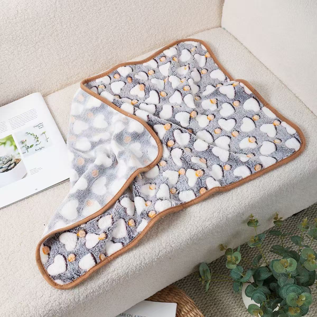 Soft warm fleece blanket for small pets, alternative angle view
