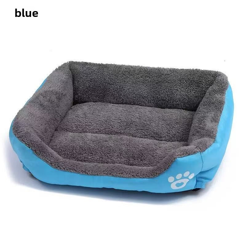 Arctic Velvet Cat Bed with Waterproof Layer, Warm Nest
