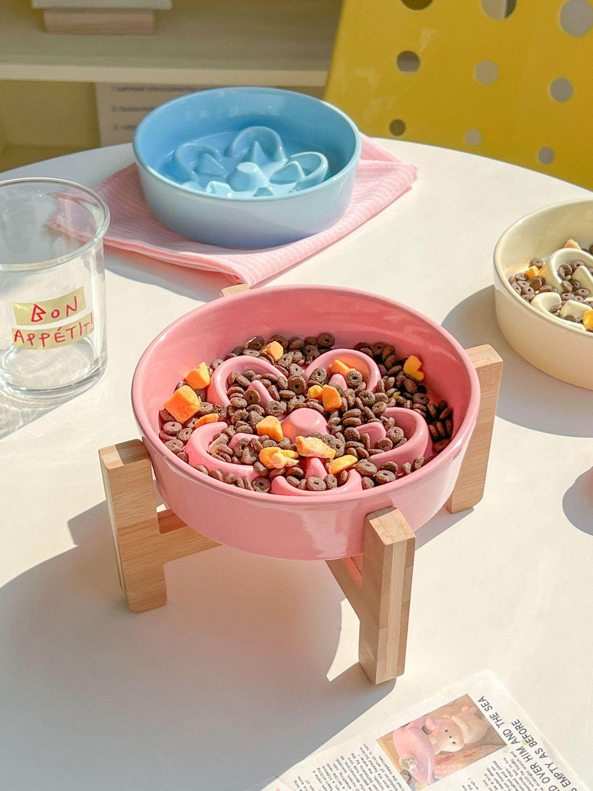 Flower-Shaped Ceramic Slow Feeder Pet Bowl with Wooden Stand for Cats and Dogs