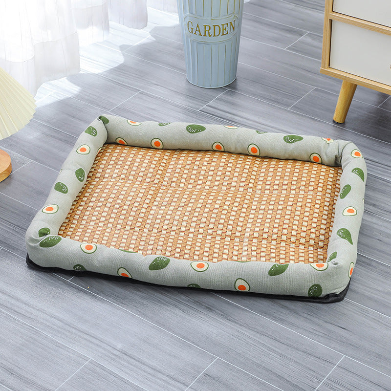 Gel pet cooling mat with print in Green Avocado, size 40 x 30cm