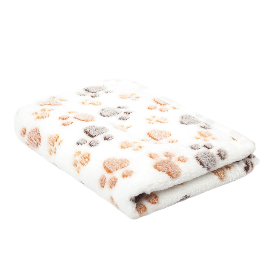 Coral fleece pet blanket with print in White Paw, size 52 x 76cm