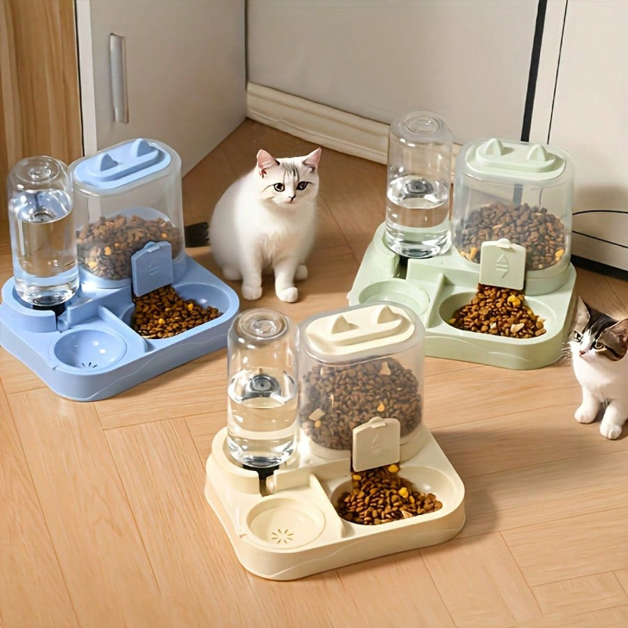 Cat ear gravity water dispenser for pets in green, product image 2