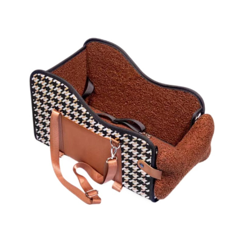 Dog car seat for small dogs and puppies in Houndstooth