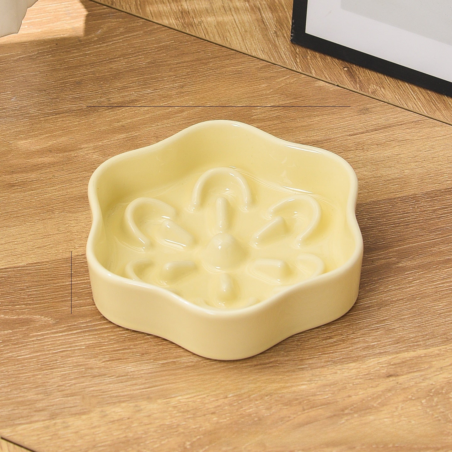 Flower Shaped Slow Feeder Ceramic Pet Bowl