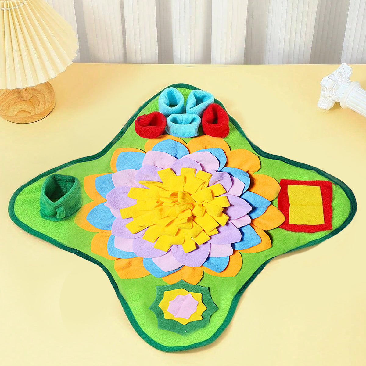 Polyester Dog Sniffing Mat for Stress Relief and Slow Feeding