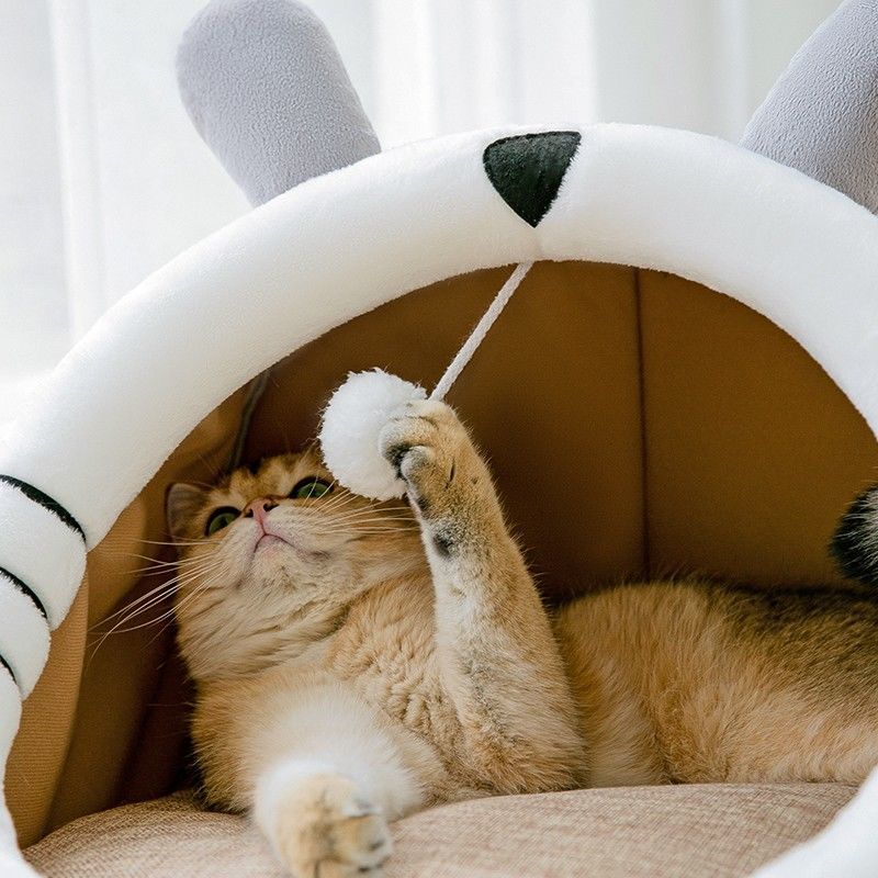 Removable washable grey cat house with cat face, detail photo 3