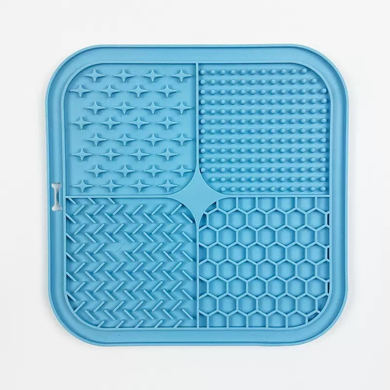 Silicone Slow Feeder Pet Mat with Suction Cups