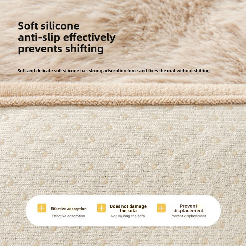Thick faux fur non-slip pet mat in off white