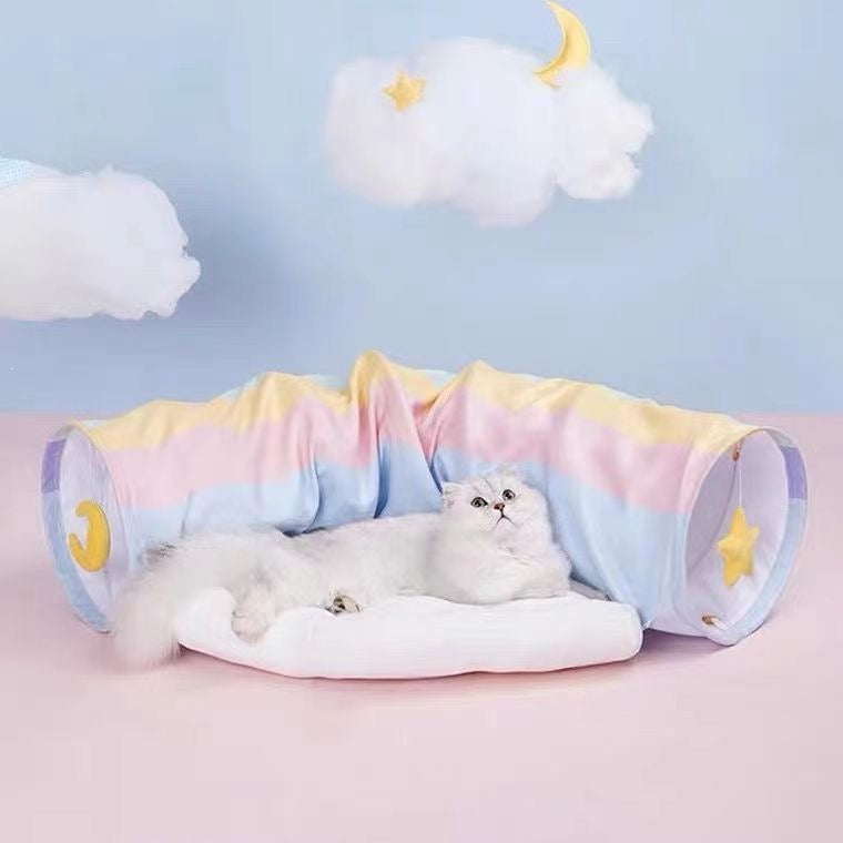 Cat tunnel bed with peep hole, photo 8 of 8