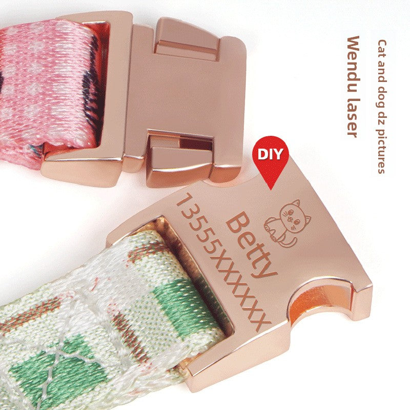 Printed polyester dog collar with rose gold buckle in green feather