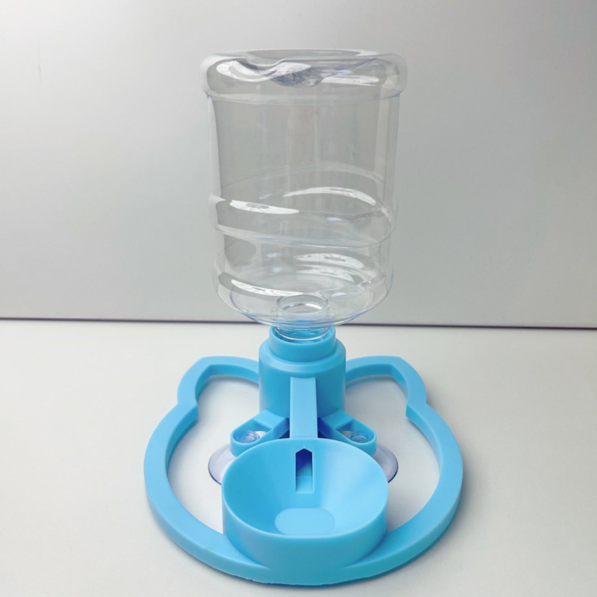 Gravity pet water dispenser bowl with anti-tip base in Floor Standing with Bottle, Blue