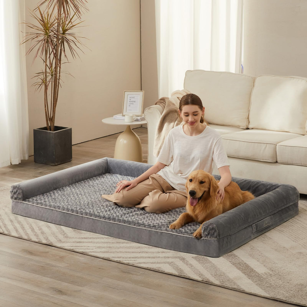 Orthopaedic dog bed with bolsters
