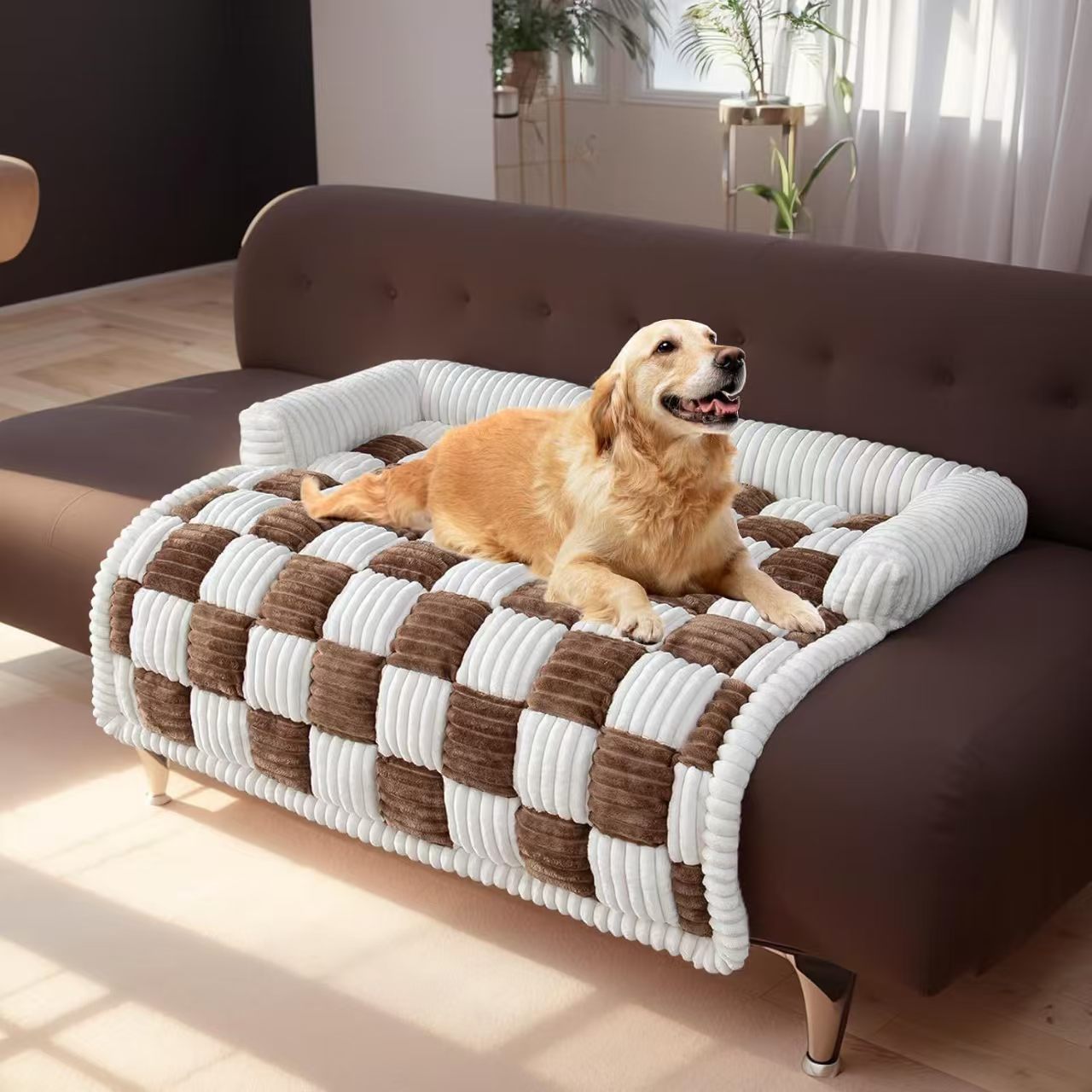 Khaki non-slip dog mat in 85 by 85cm size