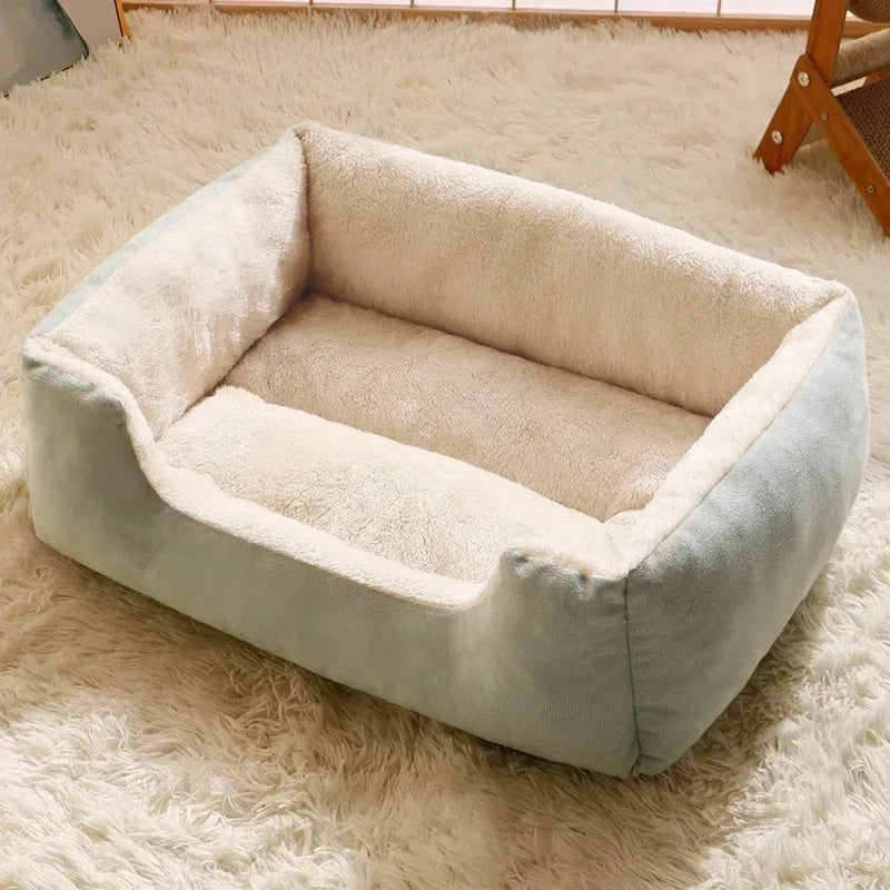Square all-season pet bed with waterproof base for cats and dogs, photo 2 of 34