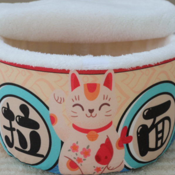 Instant noodle cup shaped cat bed with fleece lining, product image 2