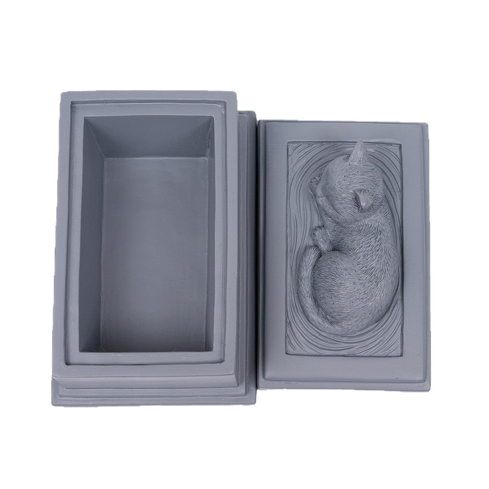 Resin Pet Memorial Urn