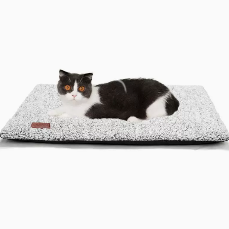 Self-warming pet mat with reflective foil layer, photo 5 of 10