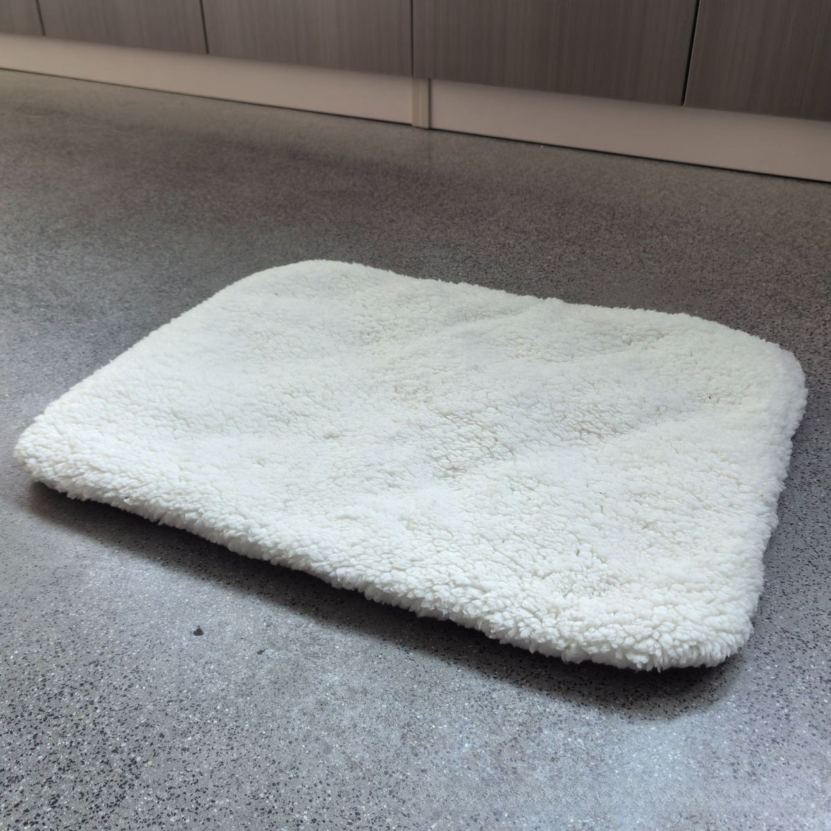 Self-warming pet thermal pad, photo 14 of 15