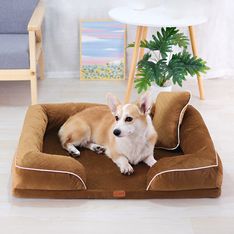 Plaid pet bed mat with pillow in Coffee Plaid