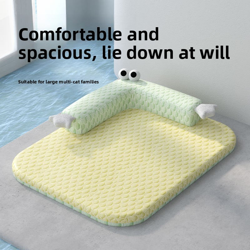 Cooling ice pad cat bed with raised edge in blue