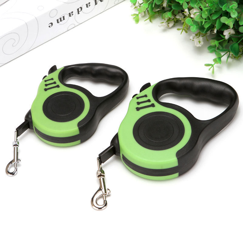 Automatic retractable dog lead in blue with compact handle