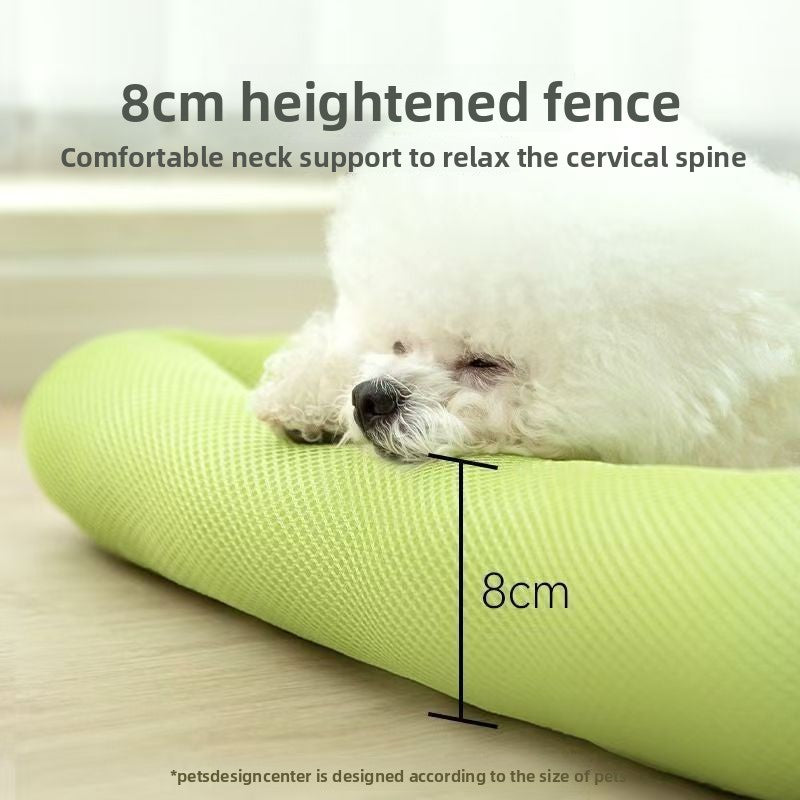Cooling pet mat for dogs and cats, photo from another angle