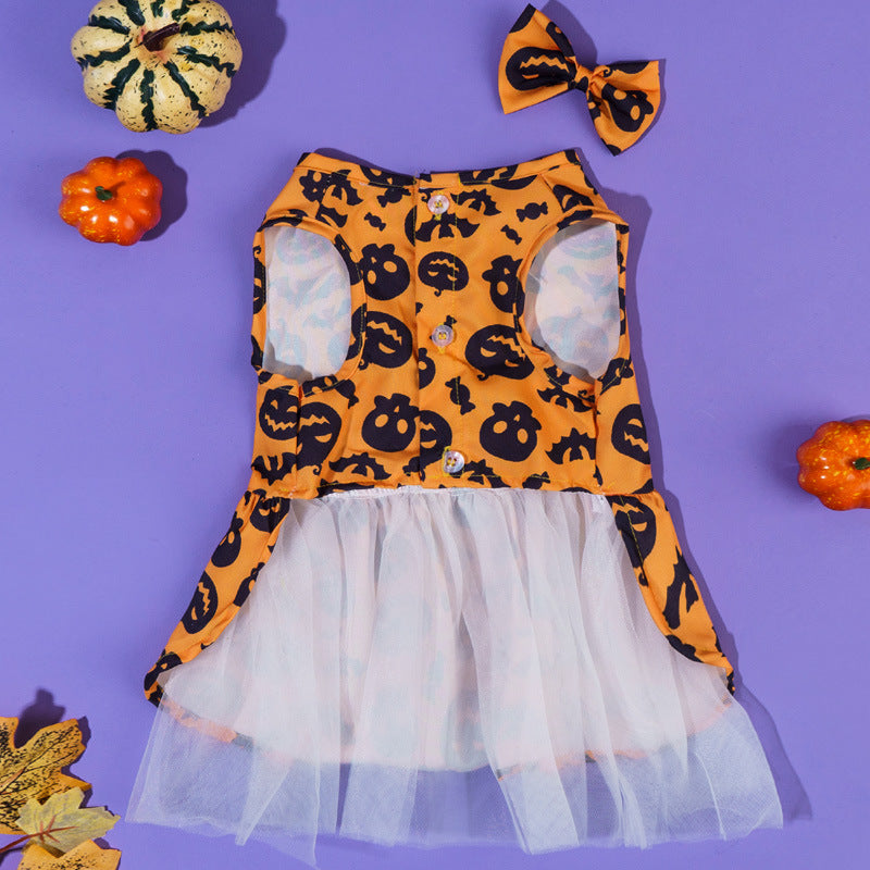 Halloween and Christmas pet dress for dogs and cats, showing size and shape