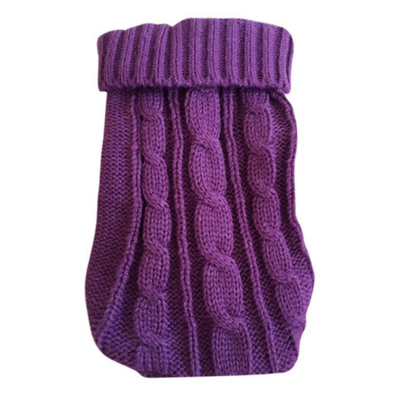 Thick knitted acrylic jumper for dogs and cats in White, top view