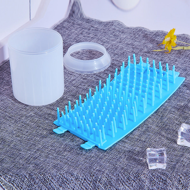 Can-Shaped Silicone Paw Cleaner Cup for Dogs and Cats, Portable