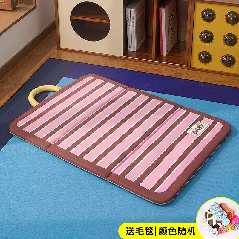Cooling pet mat for dogs and cats in warm weather, additional product photo