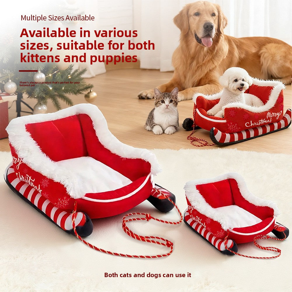 Christmas sleigh pet bed with warm plush lining, photo 2 of 10