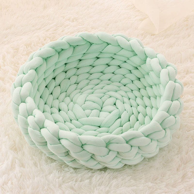 Soft velvet hand-woven round knot pet bed in Light Green, size 35cm