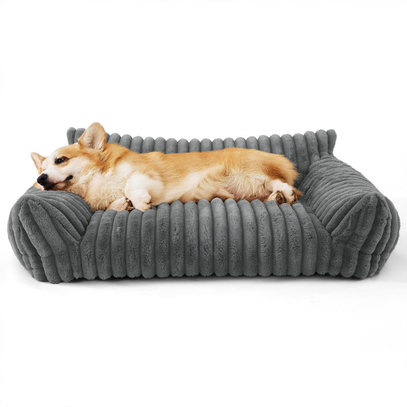 Warm pet bed for cats and dogs, further angle view