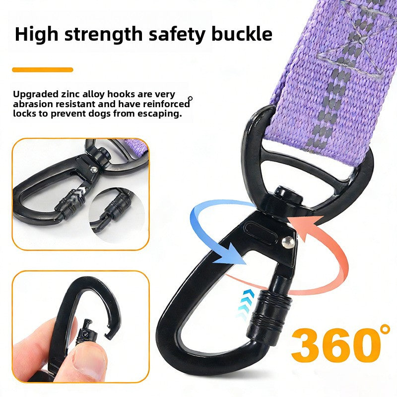Stretchy bungee dog lead, close-up detail view from Pet Royale UK