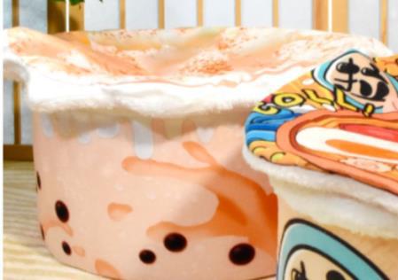 Instant noodle cup shaped cat bed with fleece lining, product image 7