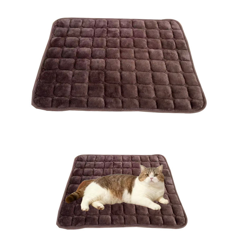 Self-warming suede pet mattress in dark brown colour
