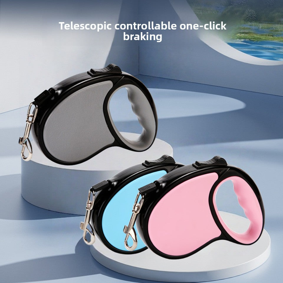 Lightweight automatic retractable dog lead with ergonomic grip, product image 1