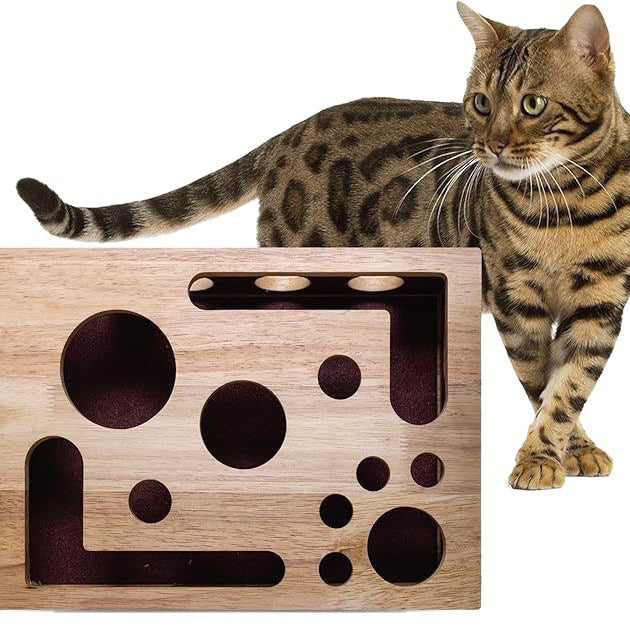 Solid wood cat maze puzzle toy with balls, product detail photo