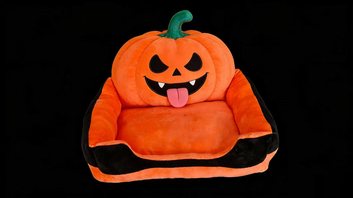 Halloween sofa bed for cats and small dogs in Pumpkin with Teeth
