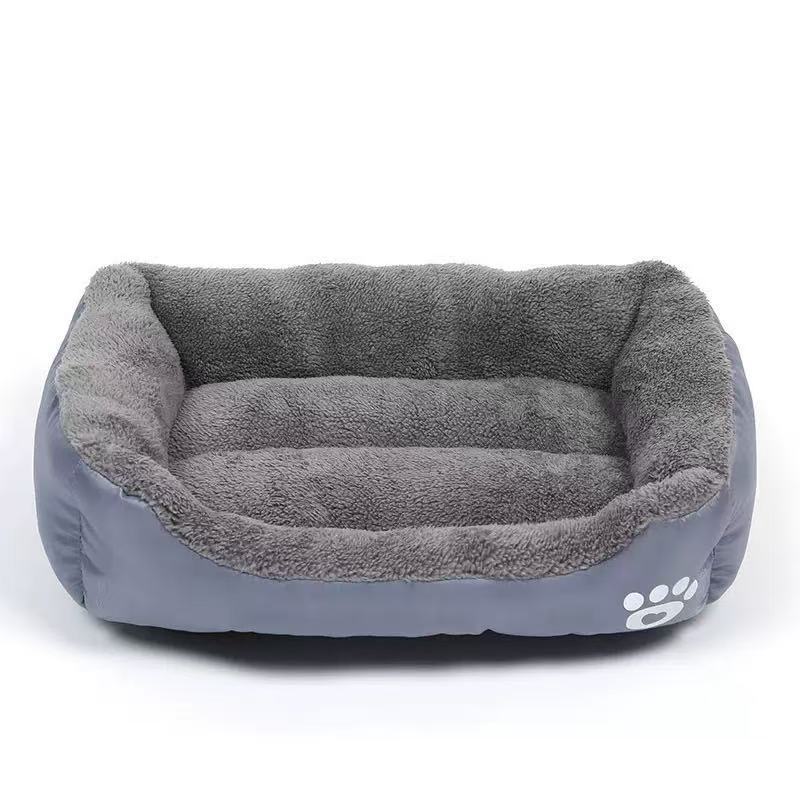 Arctic Velvet Cat Bed with Waterproof Layer, Warm Nest
