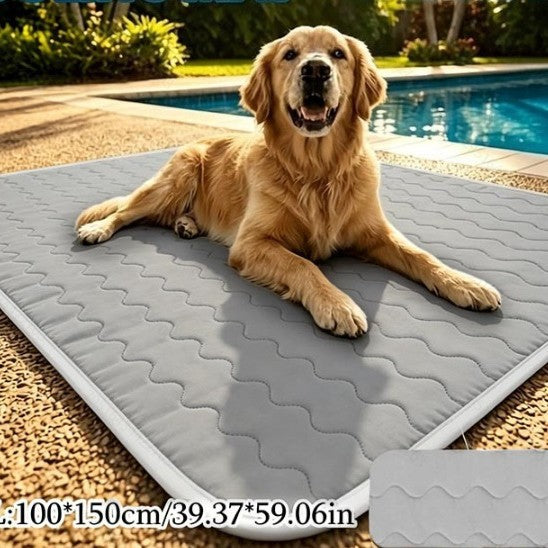 Grey wavy summer pad for cats and dogs