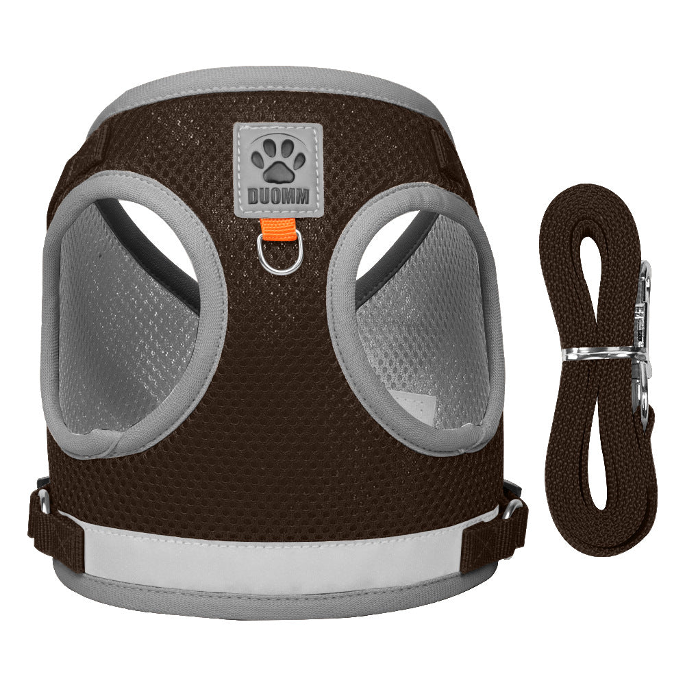 Breathable mesh pet harness and lead set, available from Pet Royale UK